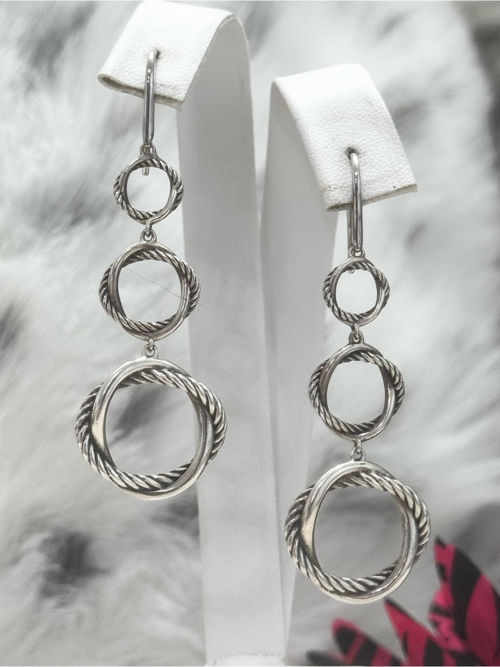 David Yurman .925 Infinity Triple Circle Dangle Drop Earrings - Picture 2 of 9